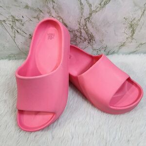Wild Fable Bright Pink Slides